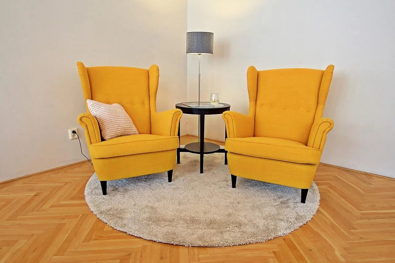 Louvre Apartment プラハ 0*,  チェコ